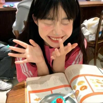【动作燃片】《孤胆特工(大叔)》：元斌帅气救萝莉，韩国版这个杀手不太冷