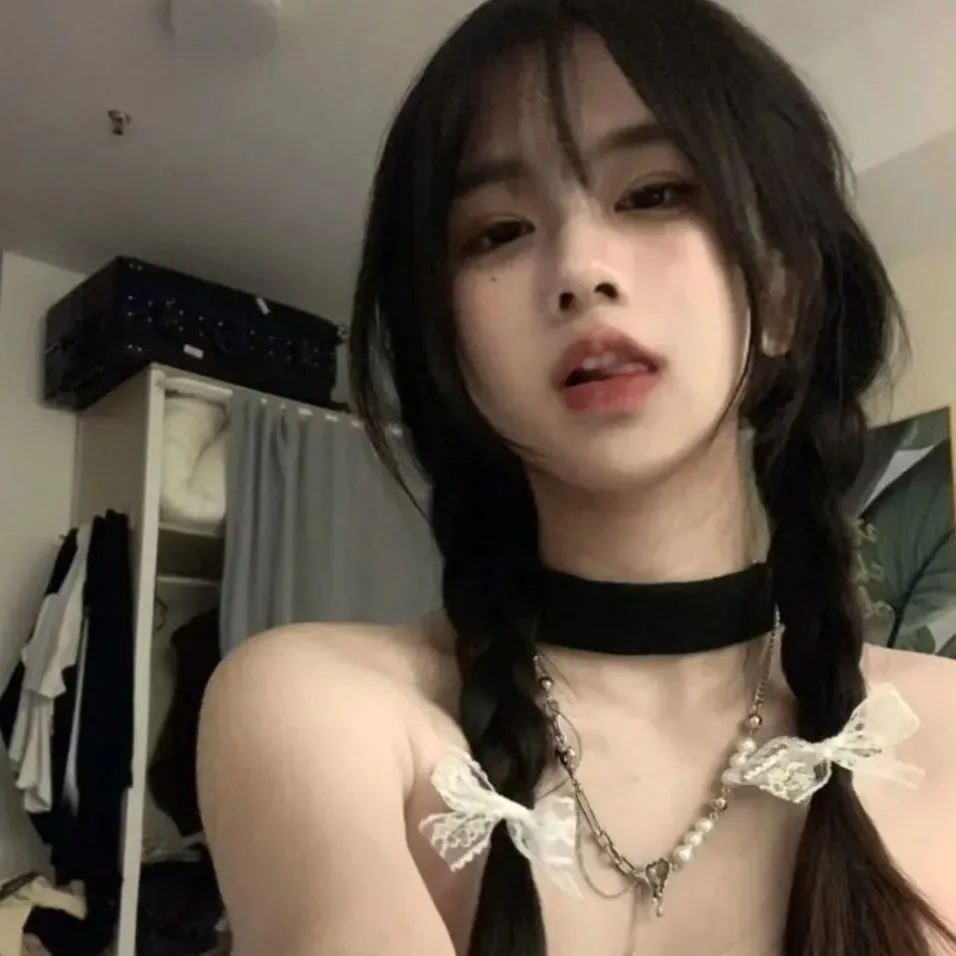 脑洞大开神剧《曼哈顿爱情故事》全集：咖啡店店长视角的疯狂多角恋，编剧逻辑让人跪服